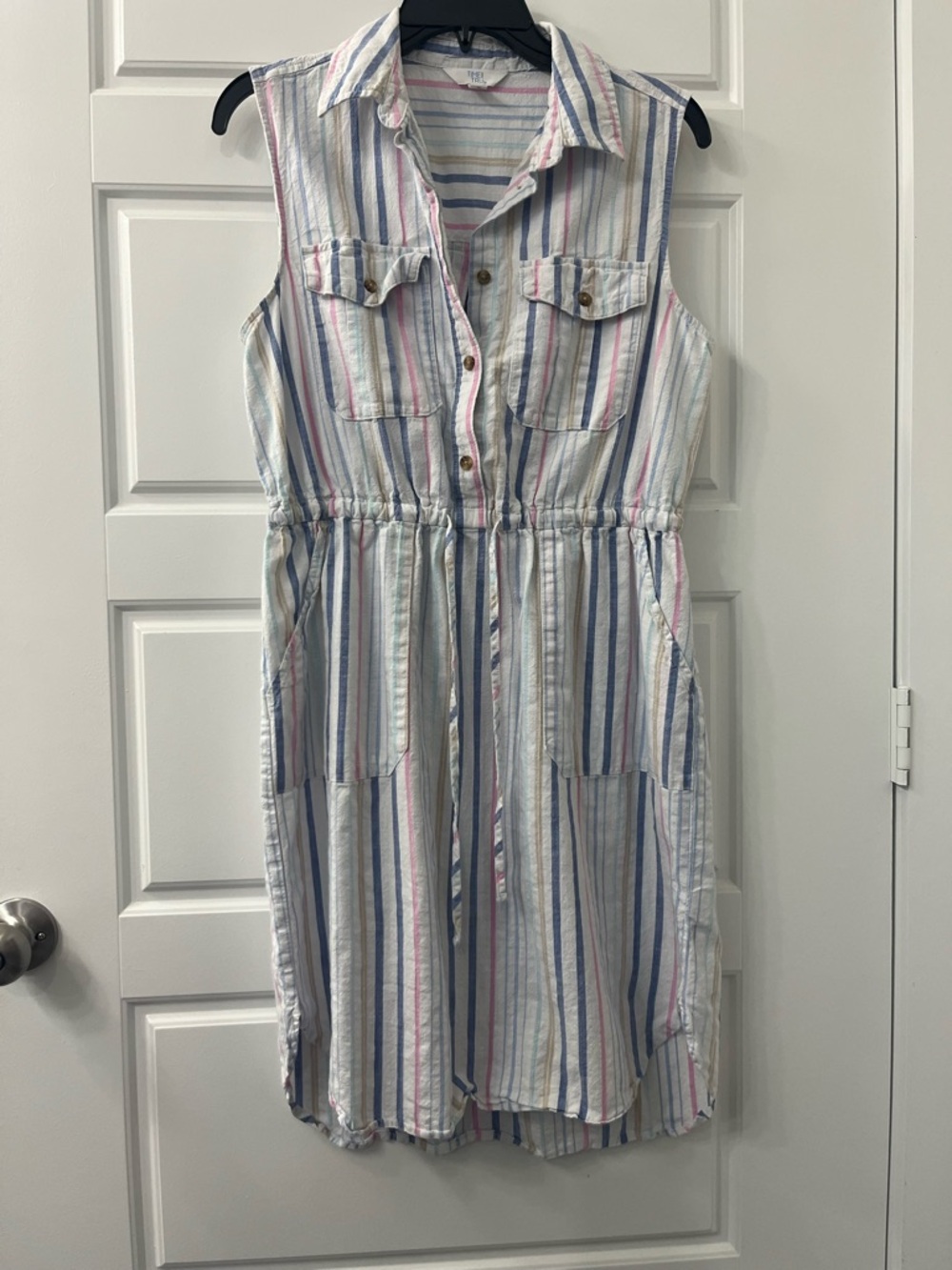 Time and Tru Sleeveless Striped Button-Front Midi Dress in White, Blue & Pink